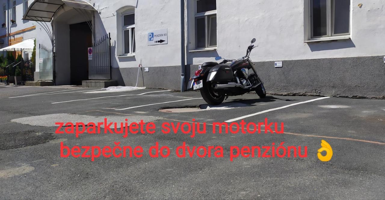 Penzion B5 Kezmarok Exterior photo